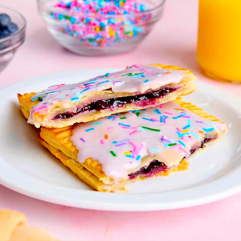 TAG LIST 🎀 POP TART POP UP THURSDAYS 🩷😘🥳💁🏼‍♀️ COME JOIN THE FUN!